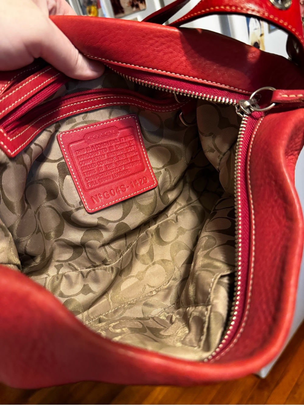 Red coach purse - Picture 3 of 3